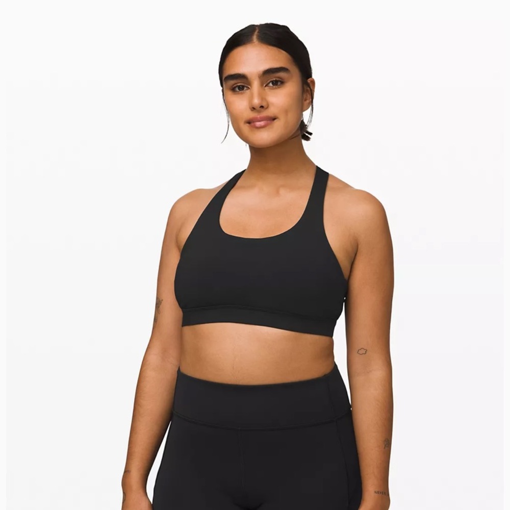 Black Lululemon sports bra
